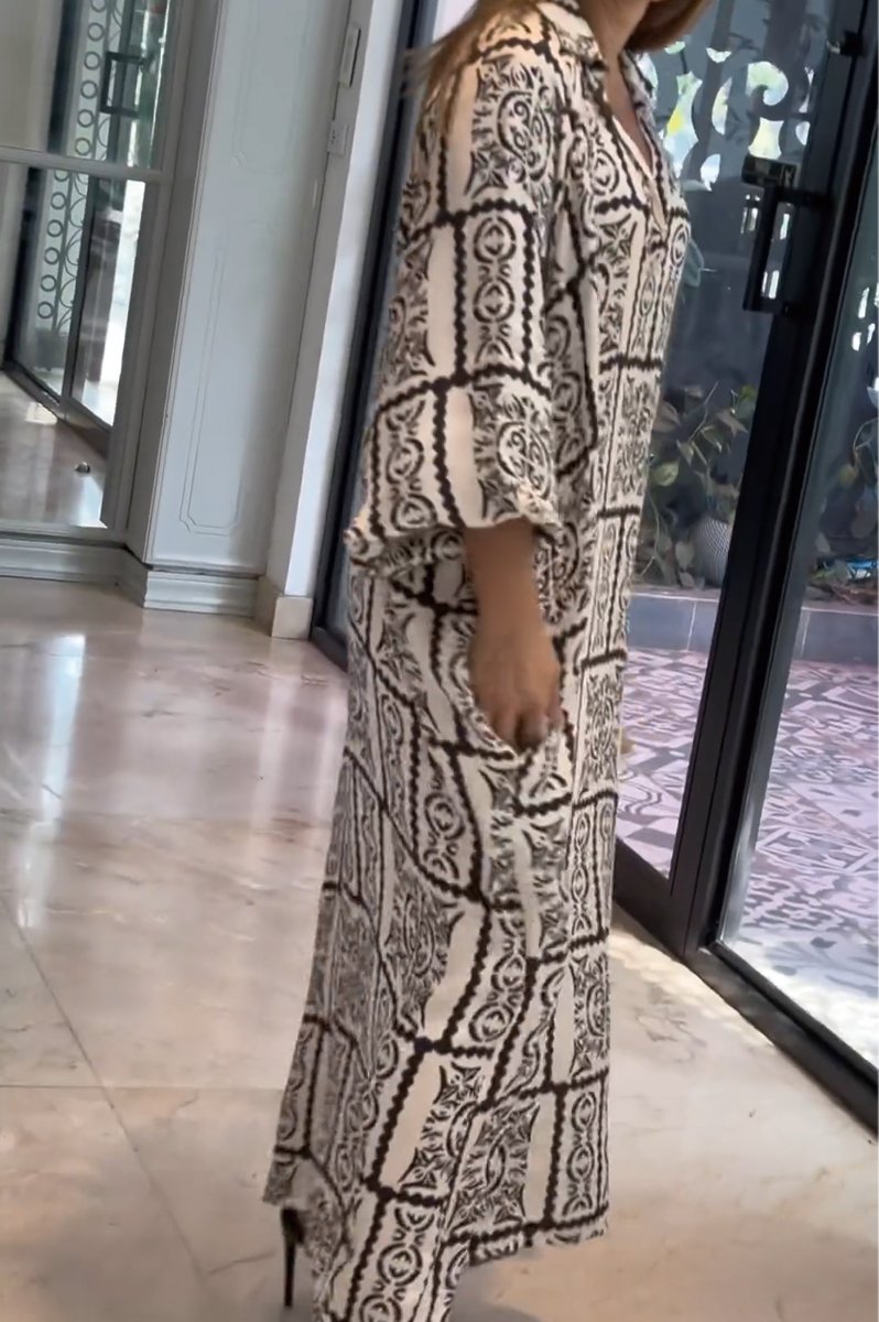 Classic Vintage & Enduringly Stylish Dress