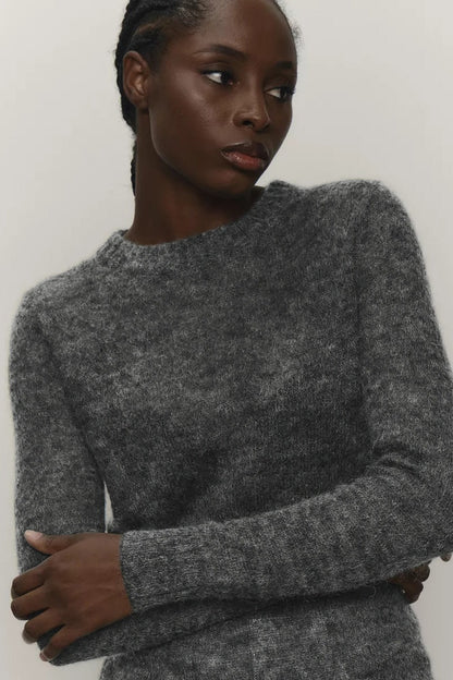 Polished Top with an Effortless Classic Look