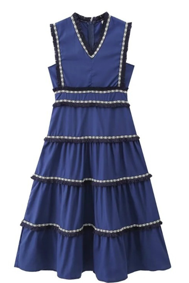Classic Vintage & Enduringly Stylish Dress