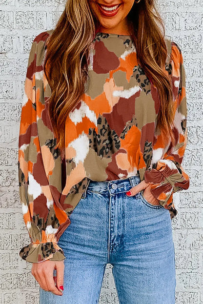 Sophisticated Blouse with a Clean Classic Look