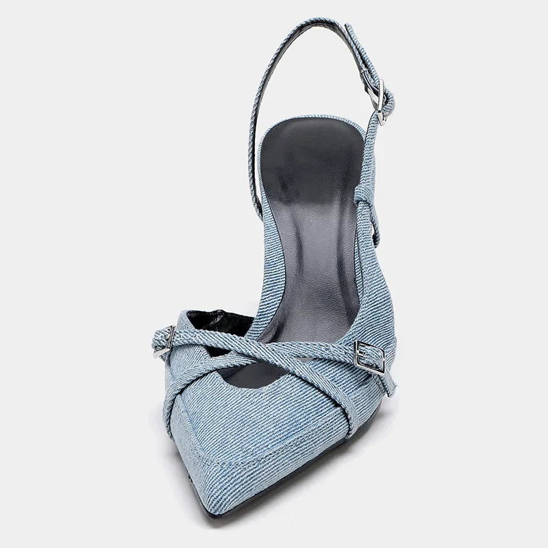 Effortlessly Elegant Heels with a Timeless Design
