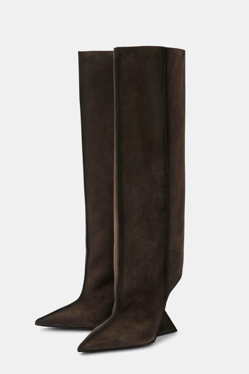 Elegantly Styled Boots for Everyday Wear