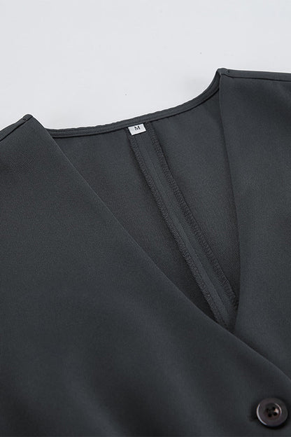 Gracefully Styled Garment for Any Occasion