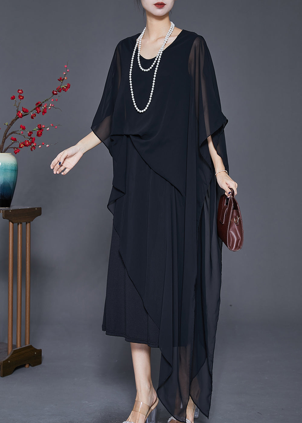 Classic Vintage Dress with a Flattering Fit