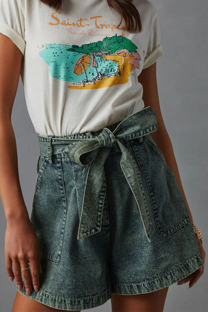 Gracefully Styled Garment for Any Occasion
