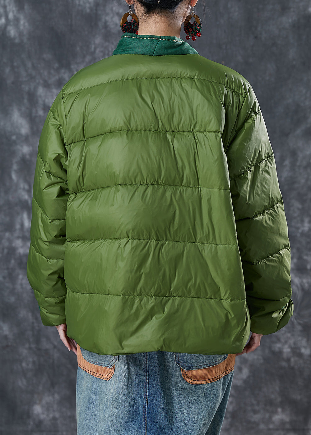 Effortlessly Elegant Coat with a Timeless Design