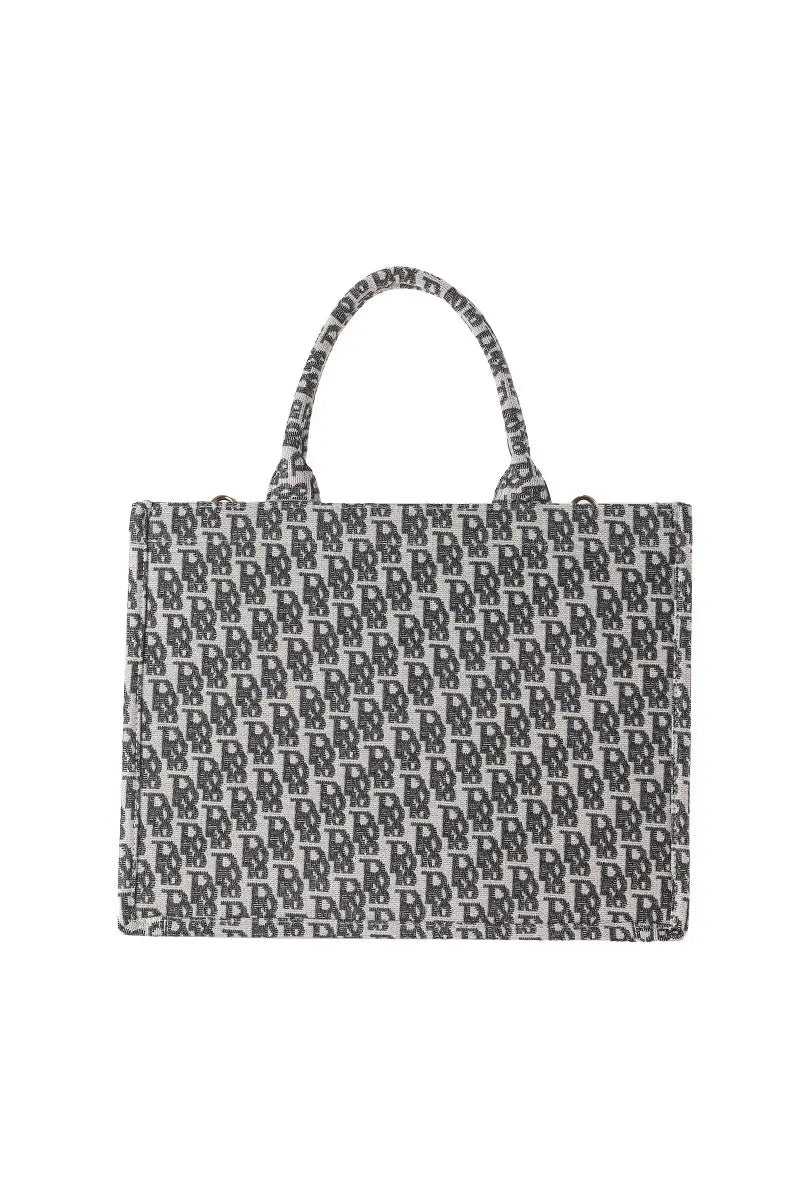 Effortlessly Elegant Bag with a Timeless Design