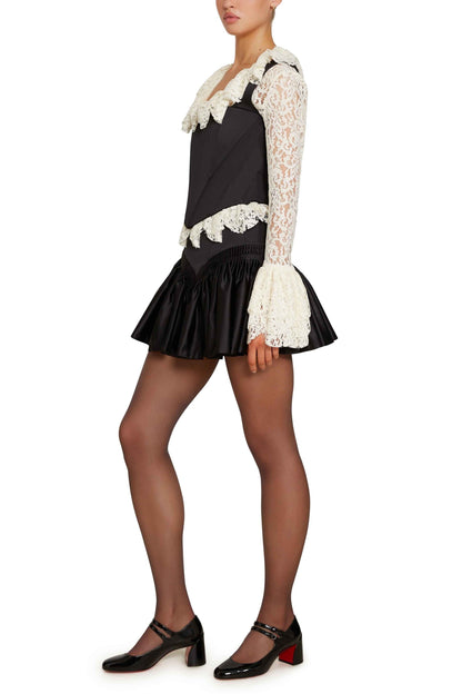 Beautifully Crafted Garment in a Classic Style