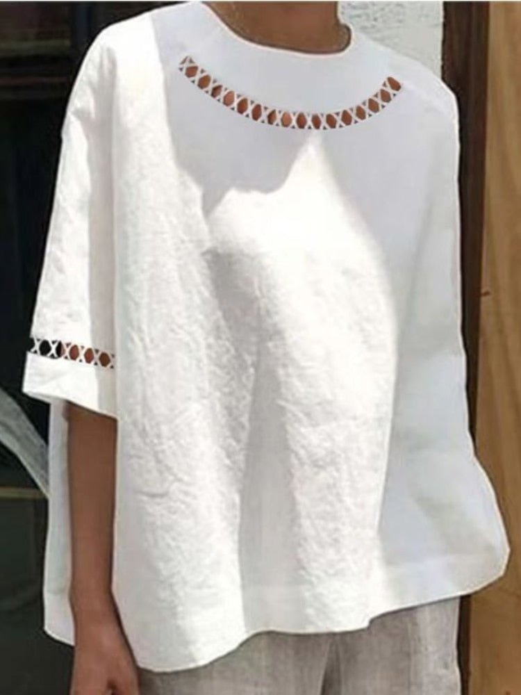 Classic Vintage Shirt with a Flattering Fit