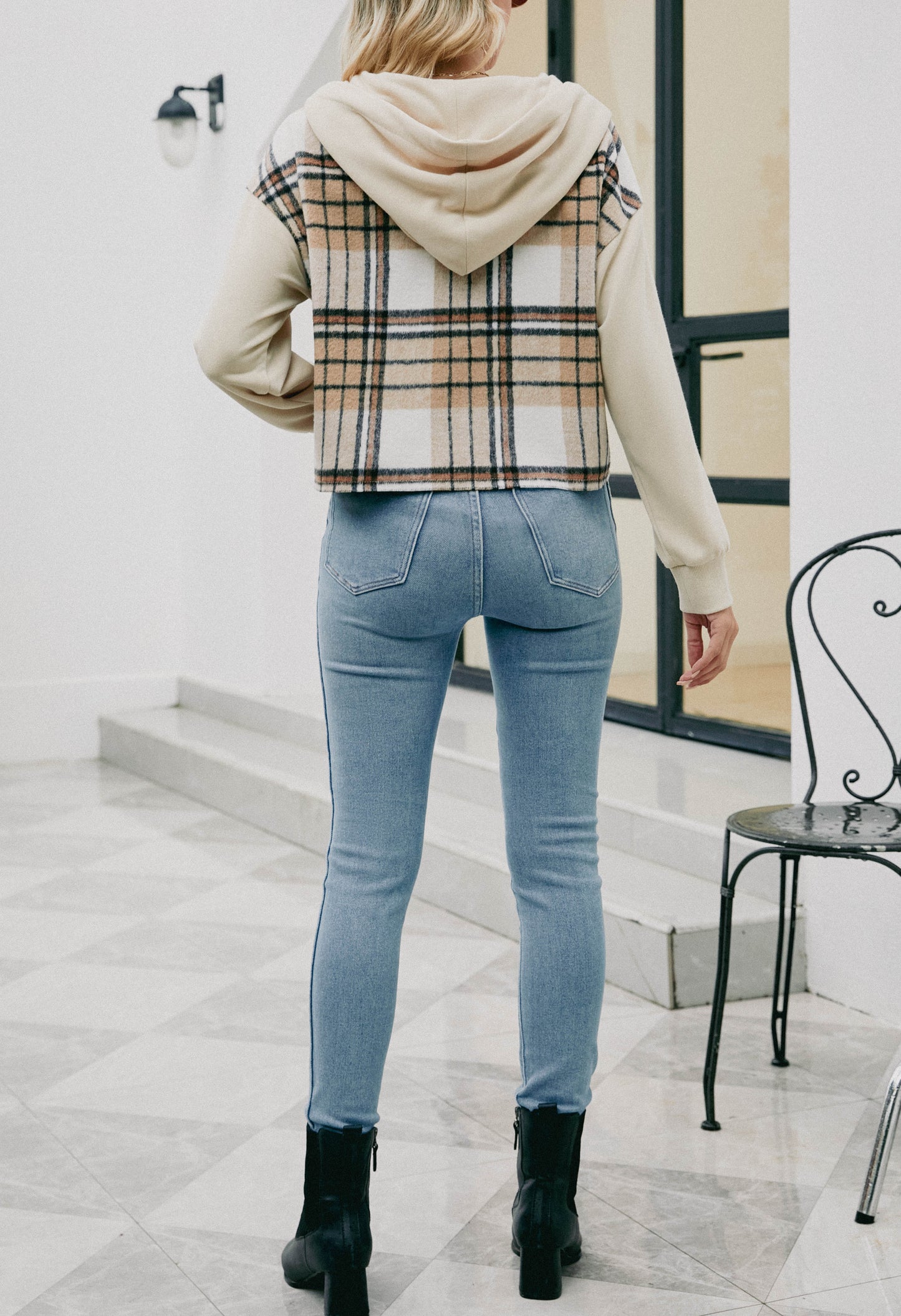 Elegantly Styled Sweater for Everyday Wear