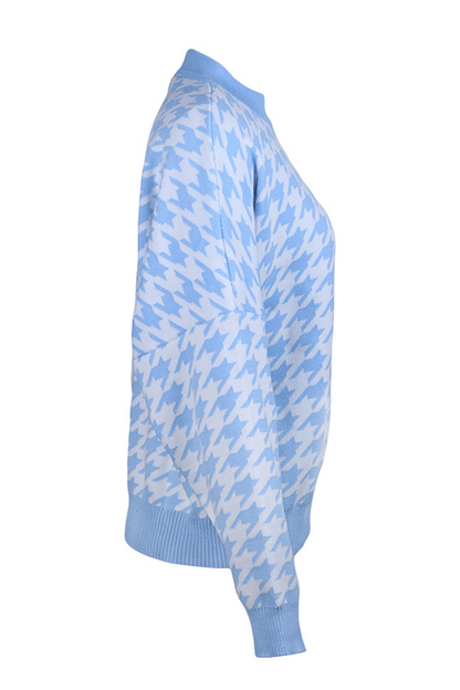 Beautifully Finished Sweater in a Timeless Design
