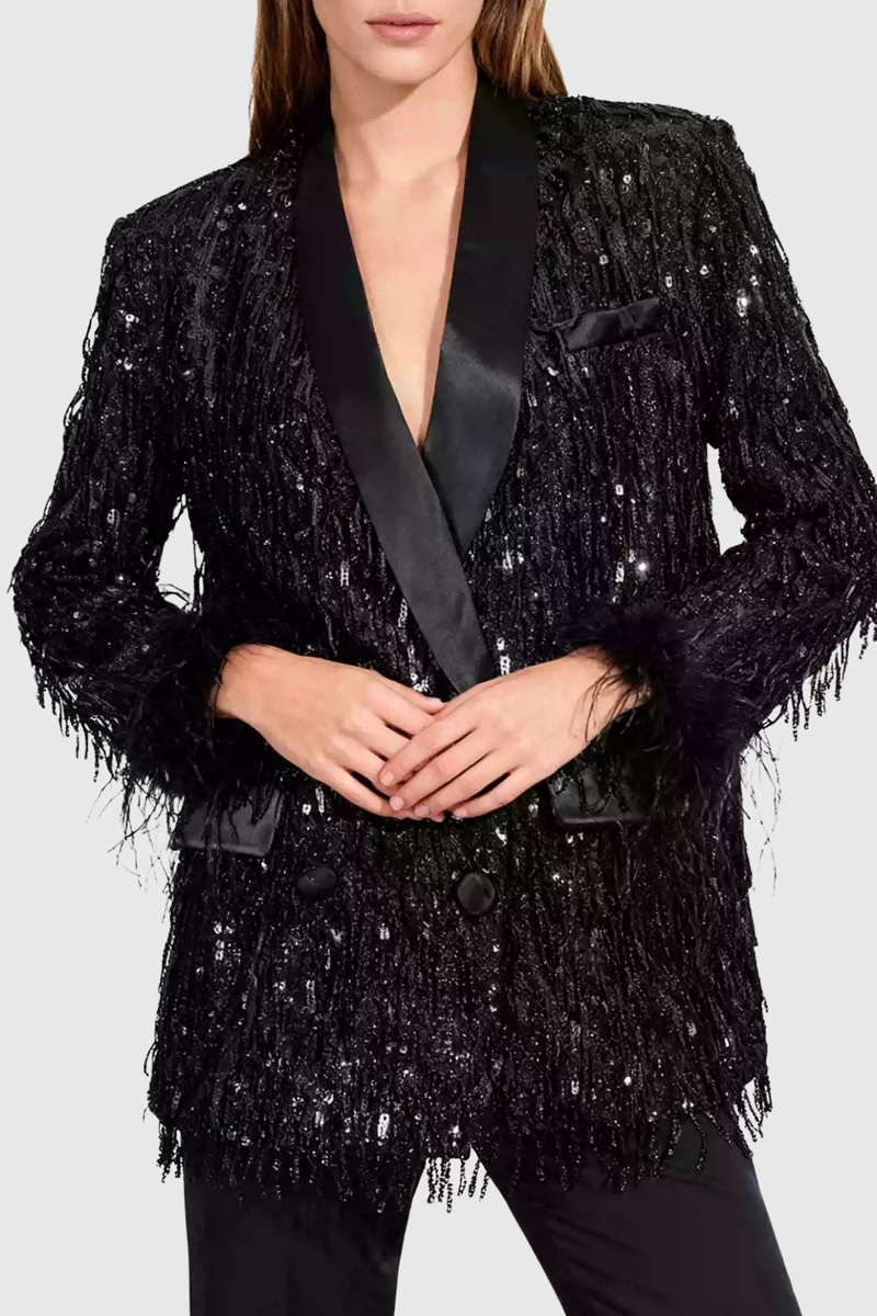 Sophisticated Garment with a Clean Classic Look