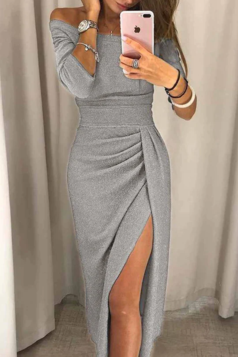 Well Tailored Dress with a Graceful Silhouette