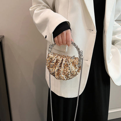 Gracefully Styled Bag for Any Occasion