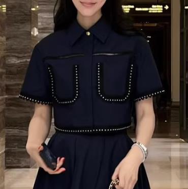 Beautifully Crafted Garment in a Classic Style