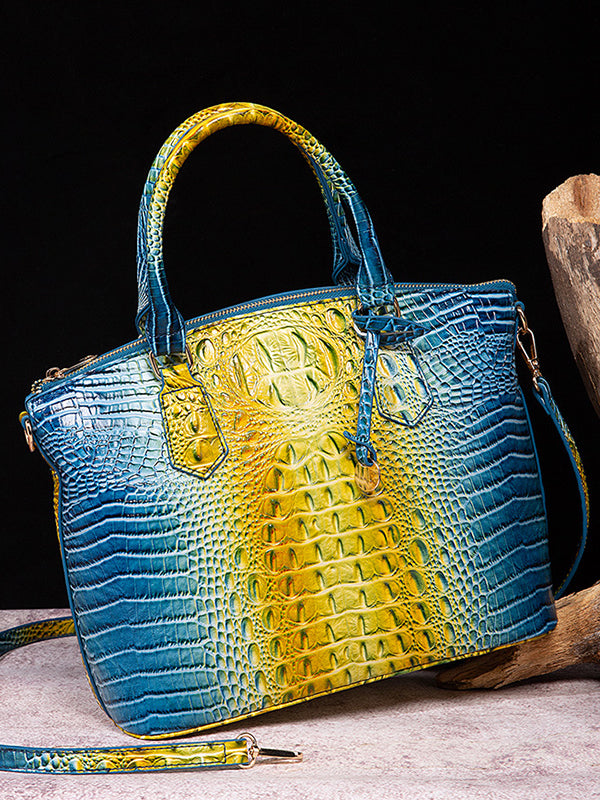Gracefully Styled Bag for Any Occasion