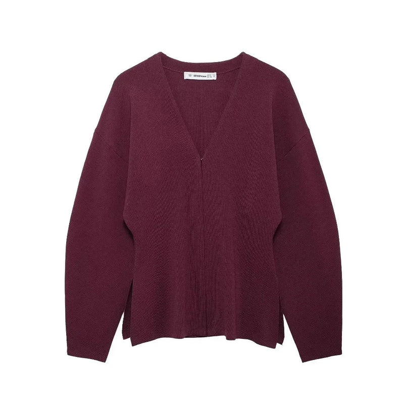 Effortlessly Elegant Garment with a Timeless Design