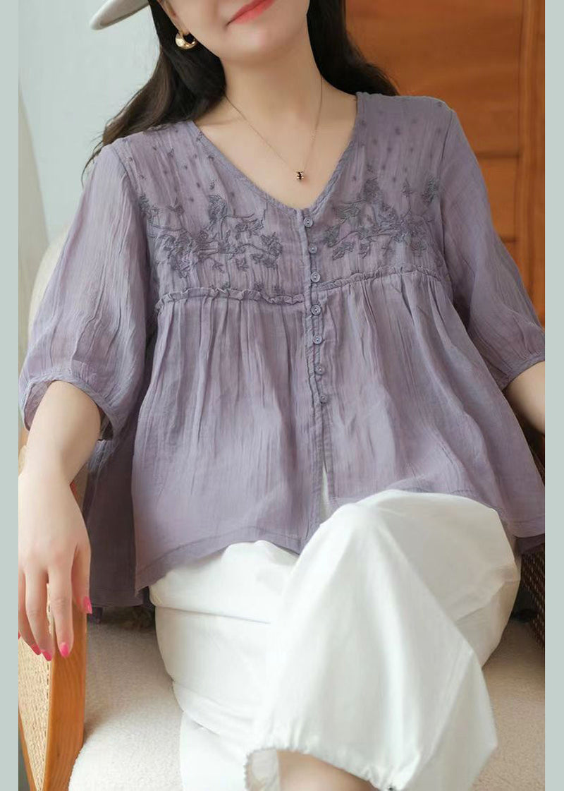 Effortlessly Elegant Shirt with a Timeless Design