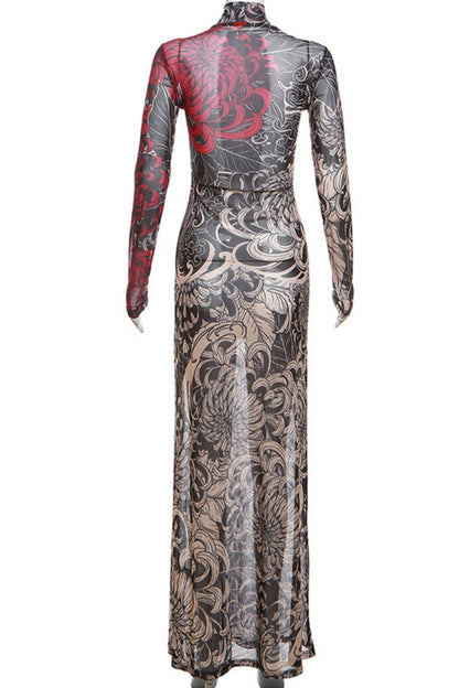 Well Tailored Dress with a Graceful Silhouette