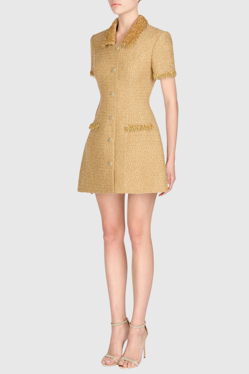 Classic Vintage Dress with a Flattering Fit