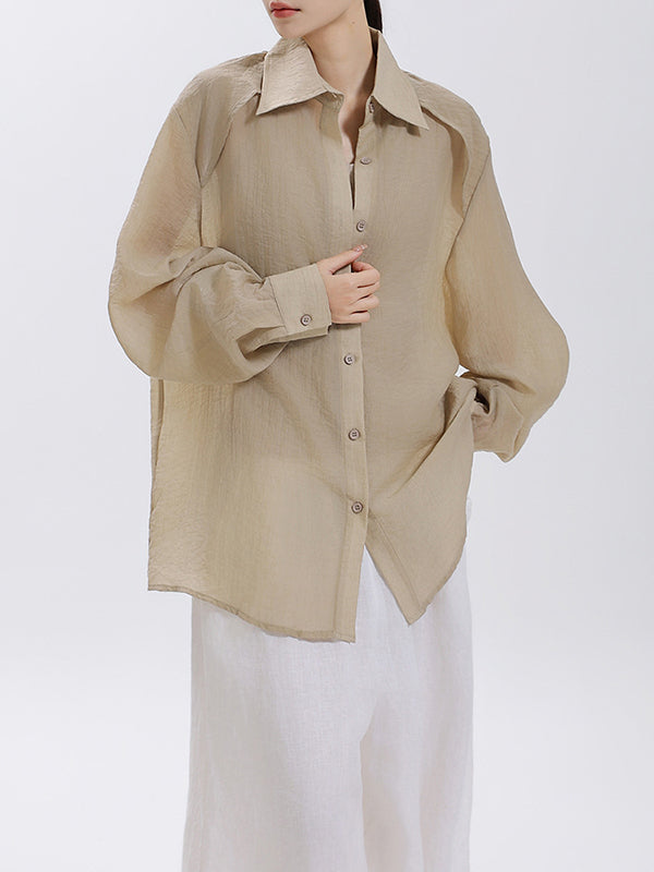 Sophisticated Blouse with a Clean Classic Look