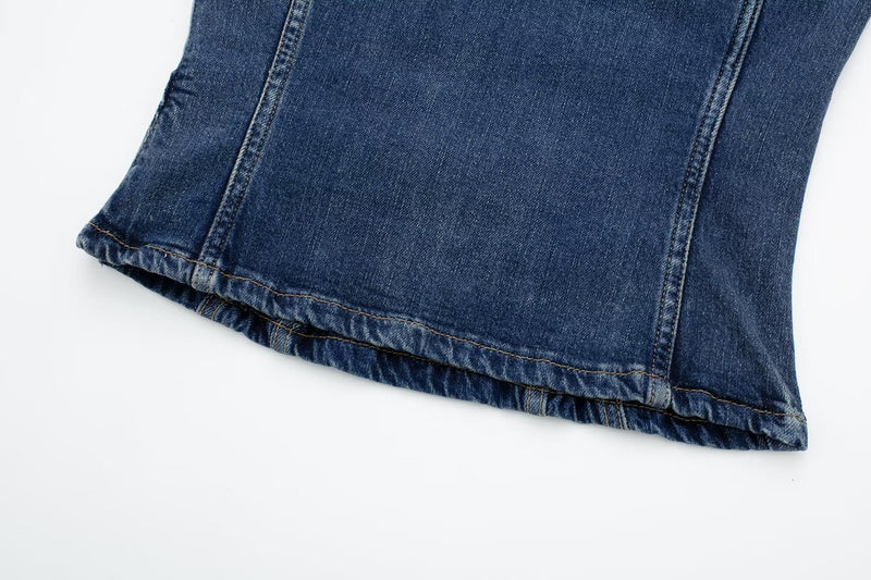Sophisticated Top with a Clean Classic Look