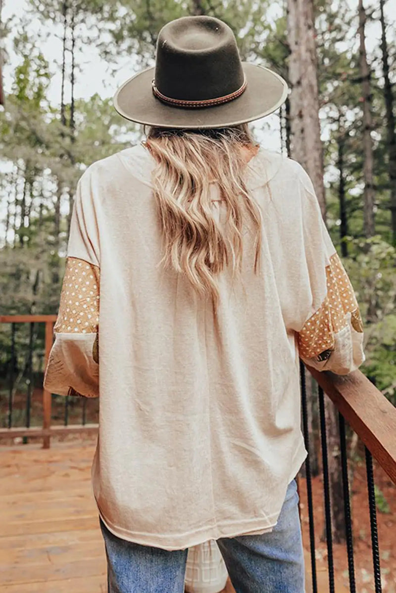 Beautifully Finished Blouse in a Timeless Design