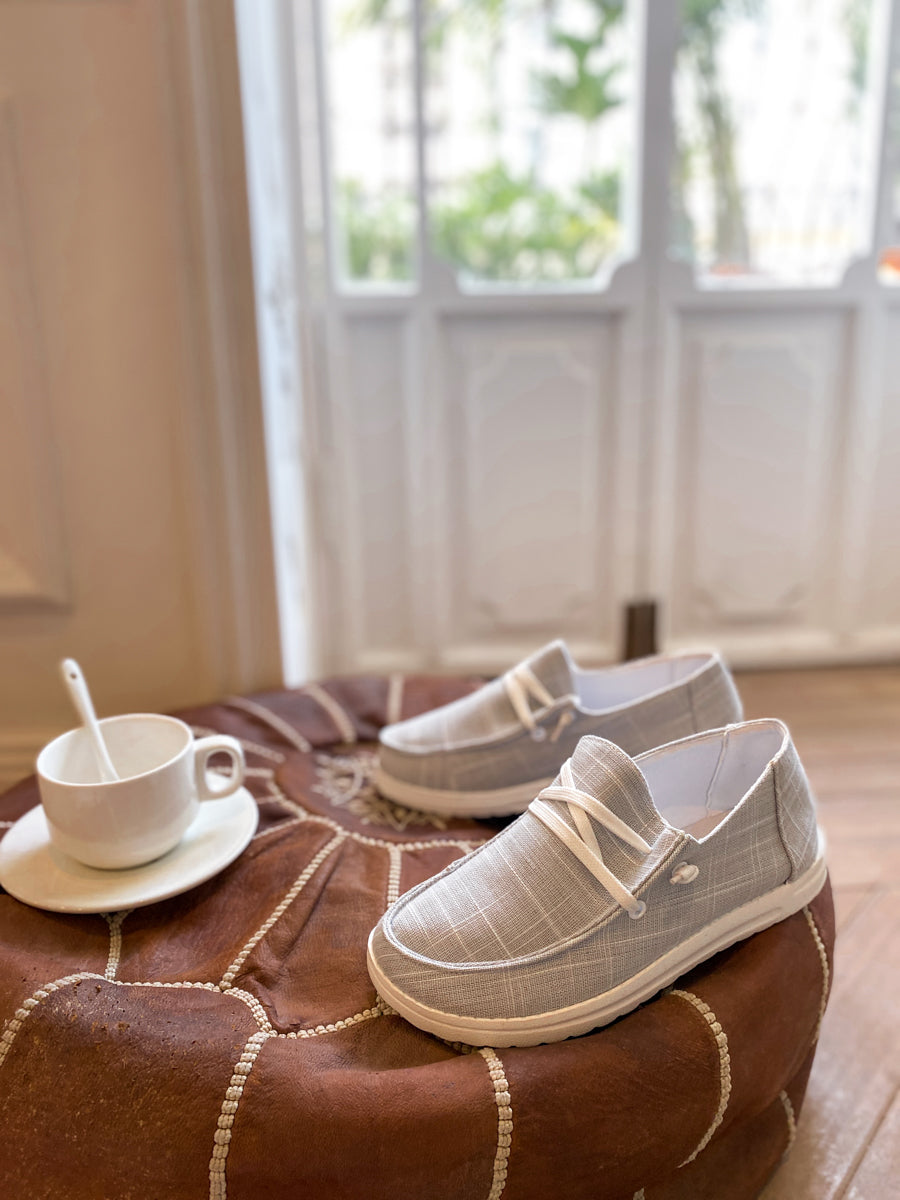 A Vintage Style Shoes with Delicate Timeless Details