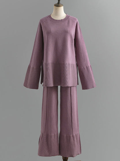 Classic Vintage Sweater with a Flattering Fit