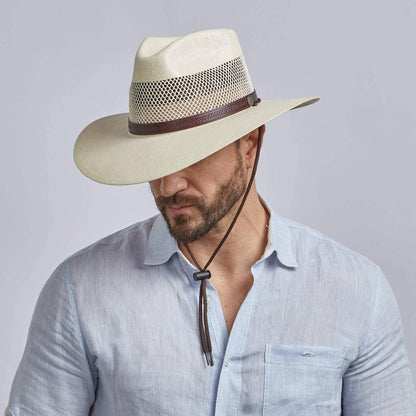 Effortlessly Elegant Garment with a Timeless Design