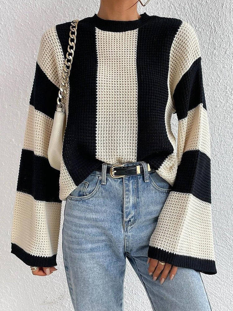 Elegantly Styled Sweater for Everyday Wear