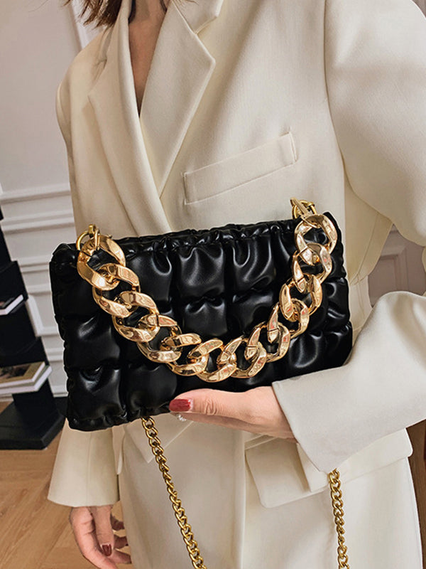 Effortlessly Elegant Bag with a Timeless Design