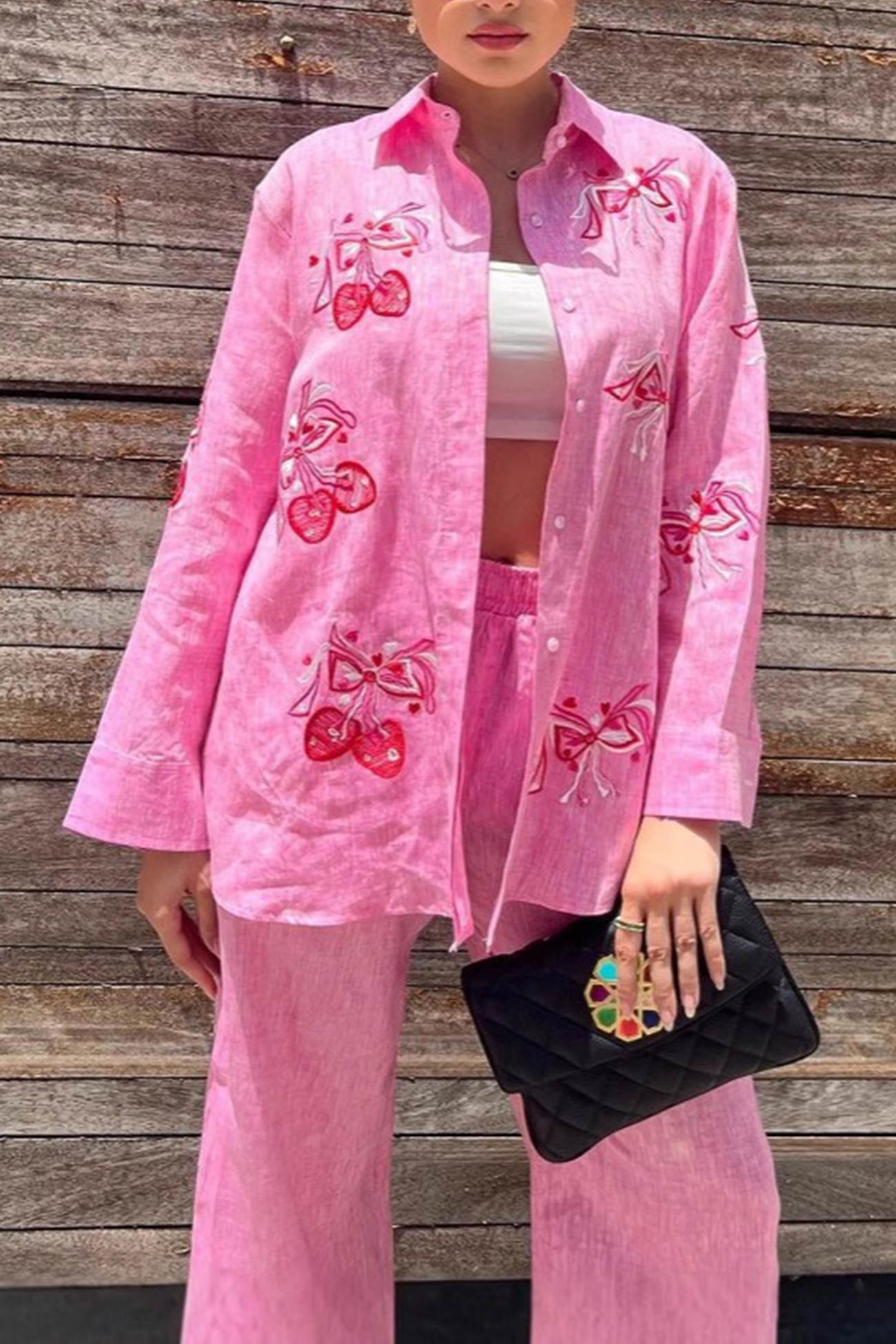 Well Tailored Blouse with a Graceful Silhouette