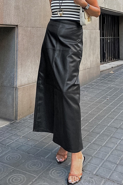 Sophisticated Garment with a Clean Classic Look