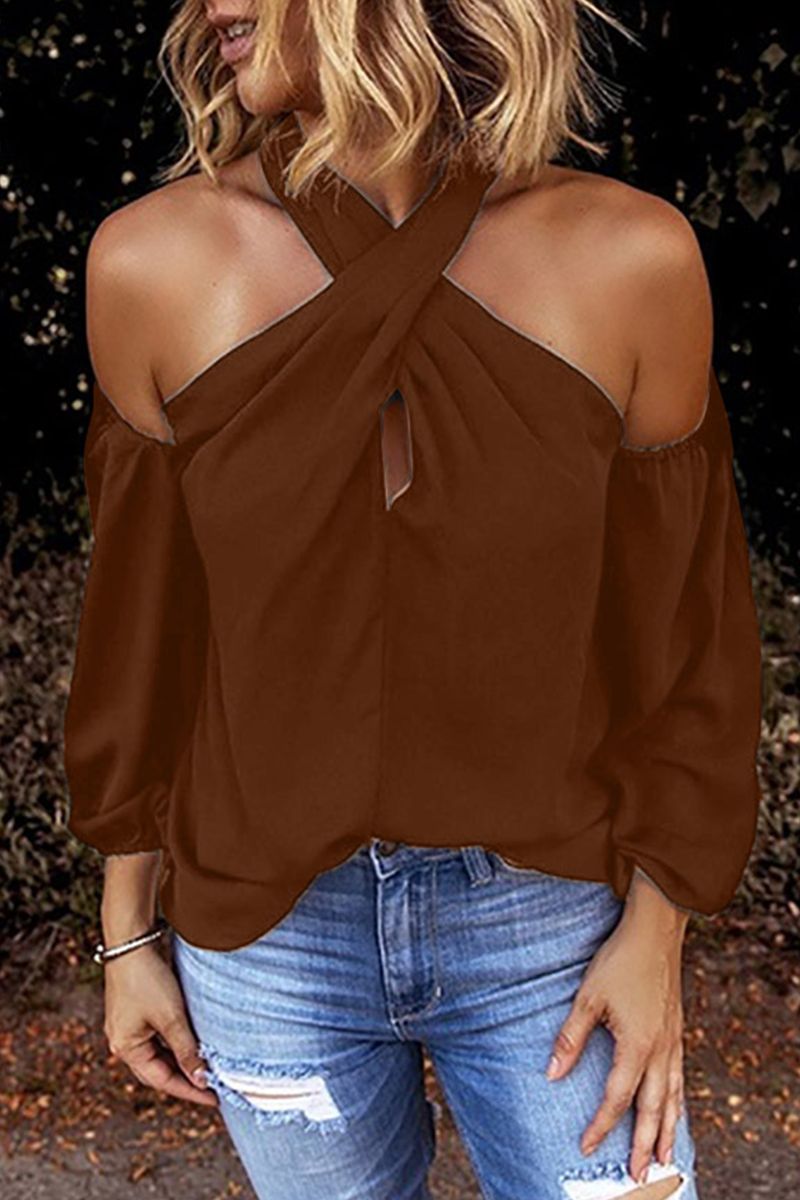 A Vintage Style Top with Delicate Timeless Details