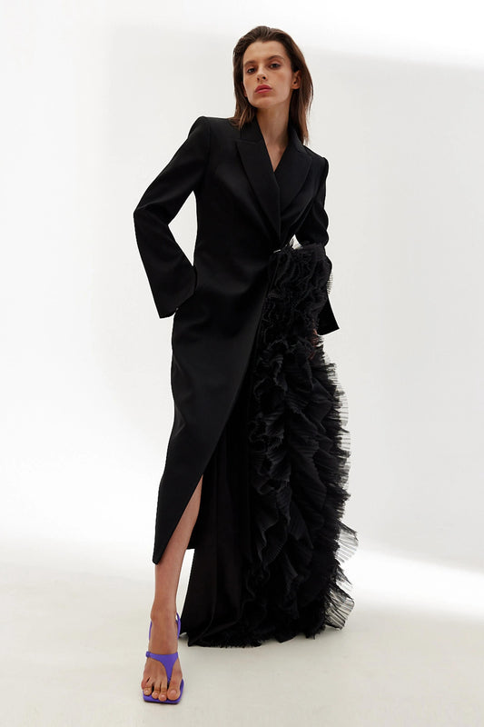 Classic Vintage Coat with a Flattering Fit
