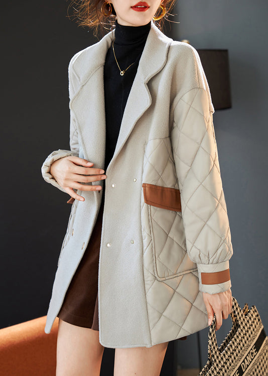 Sophisticated Coat with a Clean Classic Look