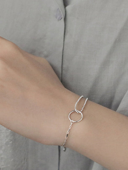 Sophisticated Garment with a Clean Classic Look
