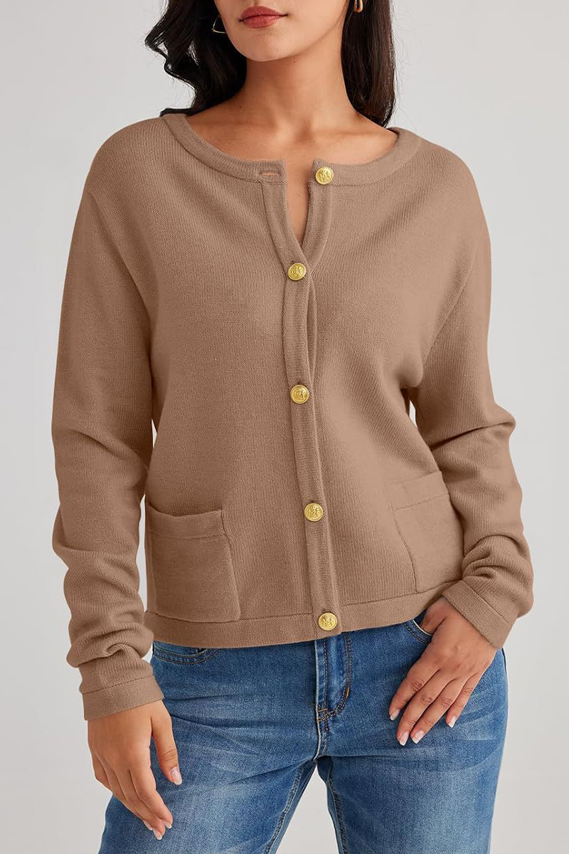 Beautifully Finished Garment in a Timeless Design