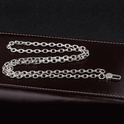 Sophisticated Garment with a Clean Classic Look