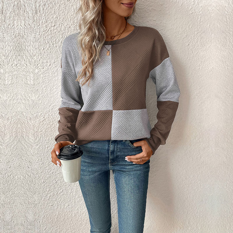 Effortlessly Elegant Pullover with a Timeless Design