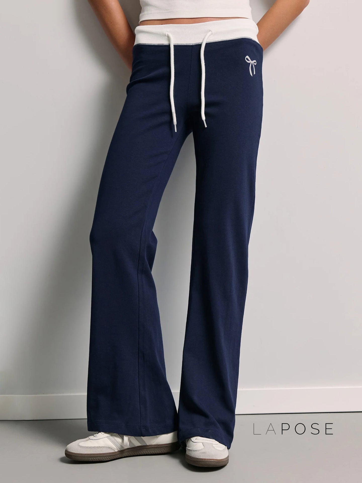 Elegantly Styled Pants for Everyday Wear
