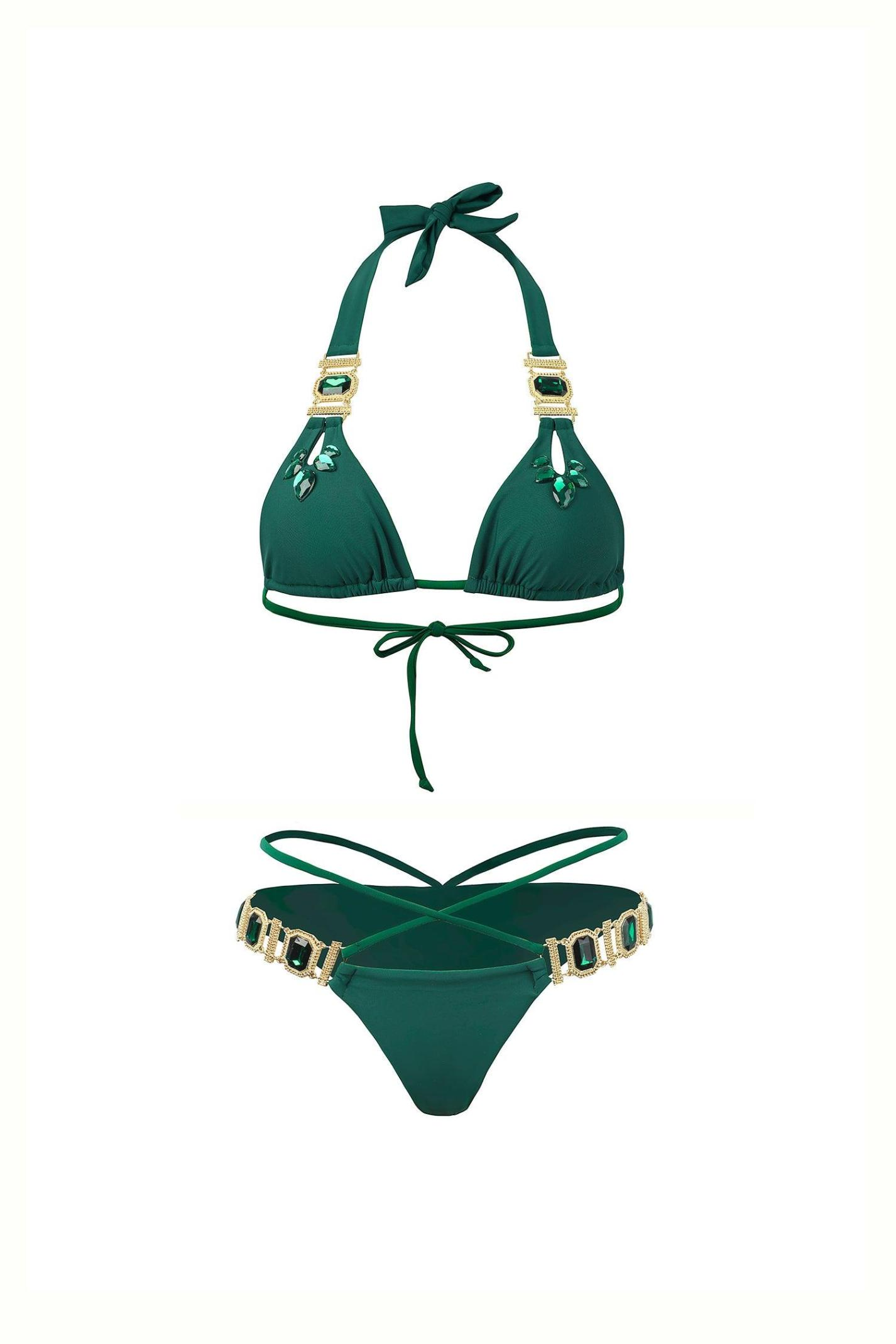 Beautifully Finished Bikini in a Timeless Design