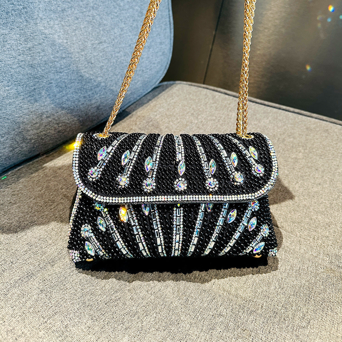 Elegantly Styled Bag for Everyday Wear