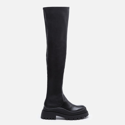 Beautifully Finished Boots in a Timeless Design
