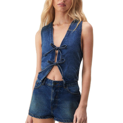 Classic Vintage & Enduringly Stylish Top
