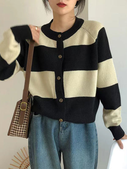 Polished Cardigan with an Effortless Classic Look