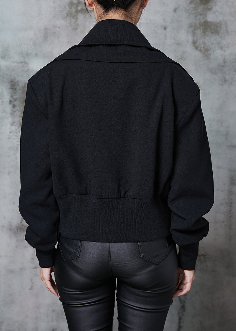 Gracefully Styled Jacket for Any Occasion