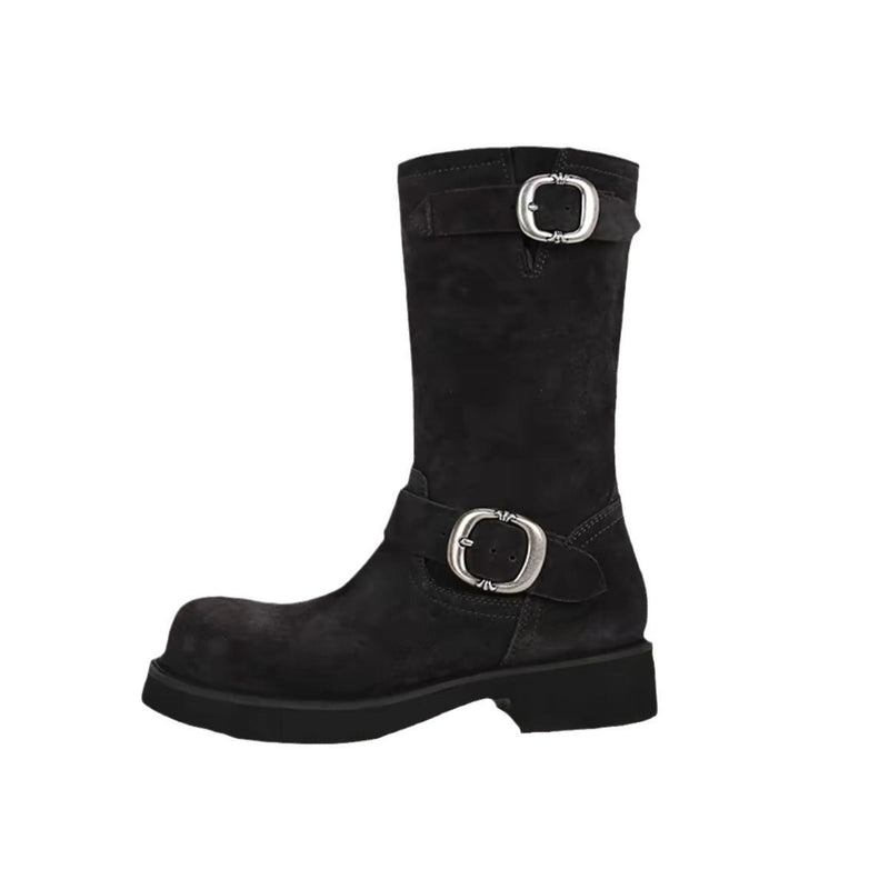 Polished Boots with an Effortless Classic Look