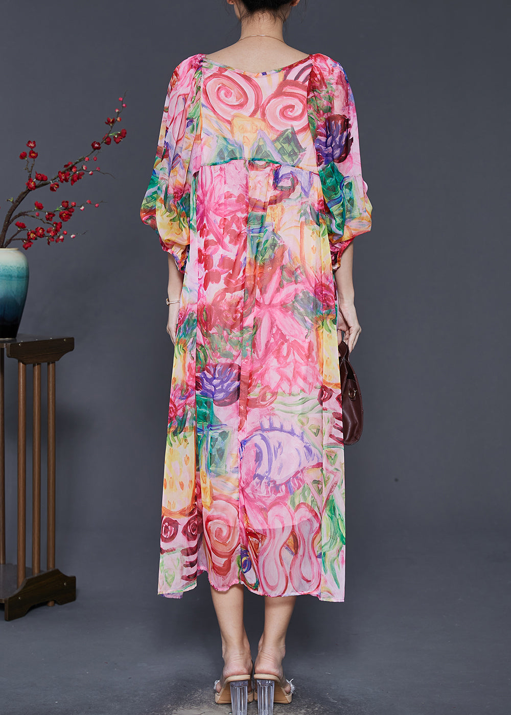 Gracefully Styled Dress for Any Occasion